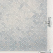 Sara bathroom