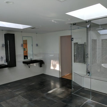 Modern Master Bath