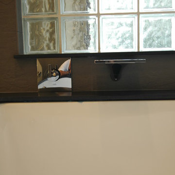 A Hint Of Zen Master Bathroom