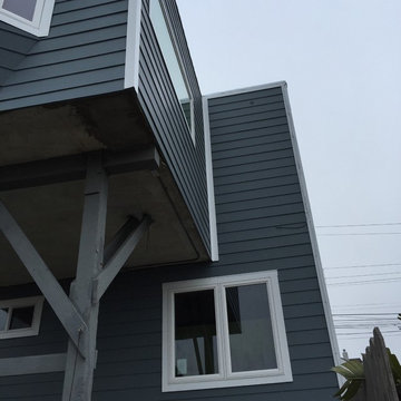 Bridgeview Dr, San Francisco, Siding and Windows