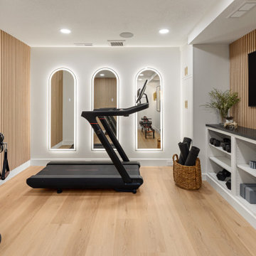 West 115th Street - Cedar Creek, Olathe Basement Gym