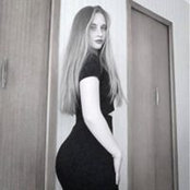 Acacia Wall's photo
