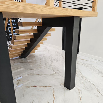 Project #143 | Floating Red Oak Staircase