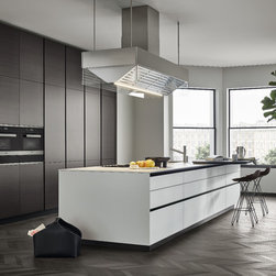 Twelve Kitchen by Poliform - Kitchen And Dining Furniture