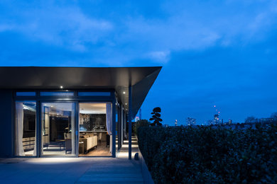 Photo of a contemporary terrace in London.