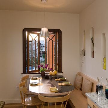 Houzz Tour: Building Up to a View in Berkeley