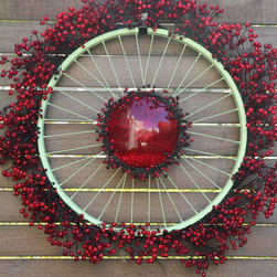 Holiday Wreaths - Outdoor Decor