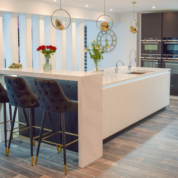 Social and stylish kitchen in Bournemouth