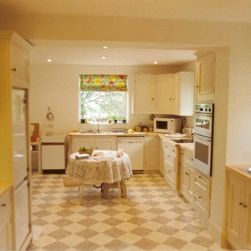 Ian Dunn Traditional Kitchen design