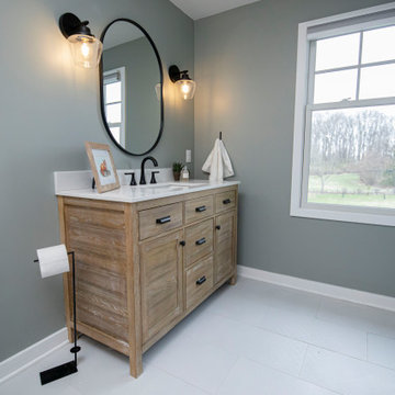 En Suite Bathroom Facelift - Malvern, Pa