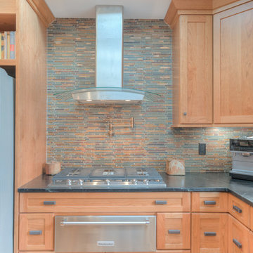 Dunton Porch and Kitchen