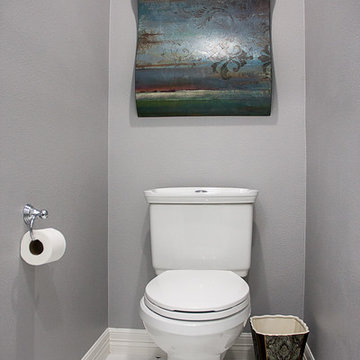 Heights Metro White Bathroom