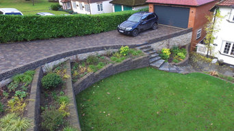Contemporary Terraced Driveway