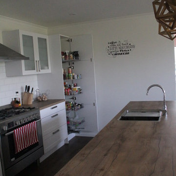 Warm and Organic - White and Timber