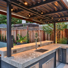 Outdoor Kitchen