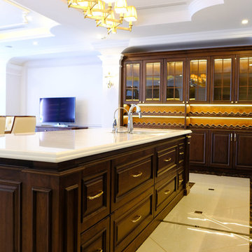 Tủ bếp Gỗ Óc chó phong cách Tân cổ điển (Walnut kitchen cabinets - Indochina)