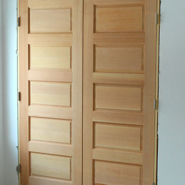 Guest room closet doors