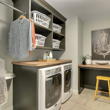 Laundry Room – Coyote Song Model – Fall Parade 2014