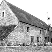 Barn