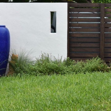 Front Yard Modern Wall Design