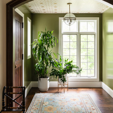 Layered Elegance with Eclectic Flair (Ladue, MO)