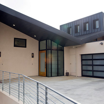 Sonoma GreenPointRated Modern House