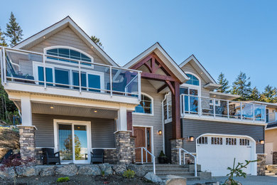 Large mixed siding exterior home photo