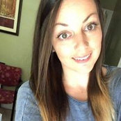 Alisha Leveque's photo