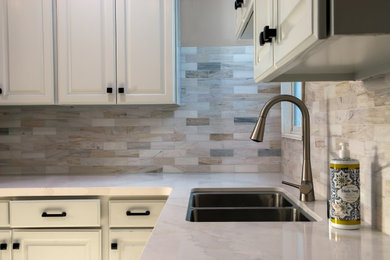 Example of a kitchen design in San Francisco