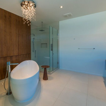 Visao Court Kamloops, BC - Modern Tuscan Interpretation