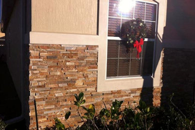 Exterior home idea in Jacksonville