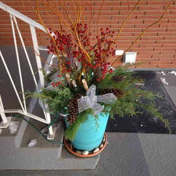 Seasonal Planters - Holidays Ideas from 2021