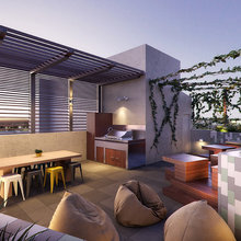 Outdoor kitchen