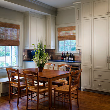 Revived Colonial in Baton Rouge, Louisiana