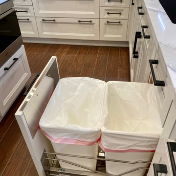 Trash and Recycle Bins
