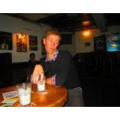 Chris Hewsons foto
