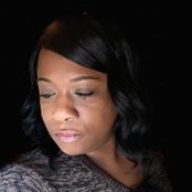 Valyndra Macon's photo
