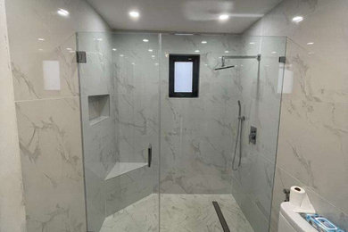 Inspiration for a contemporary bathroom remodel