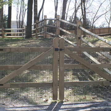 Arbors, Gates & Pergolas