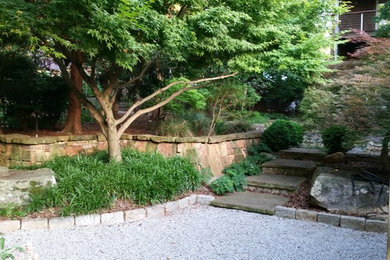 This is an example of an eclectic garden in Atlanta.