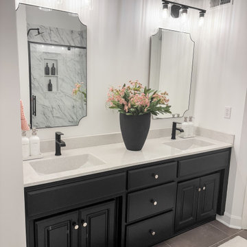 Small Primary Bath? No Problem!