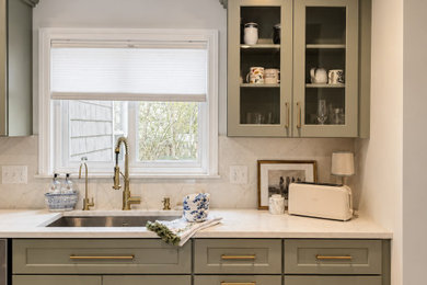 Example of a classic home design design in Boston
