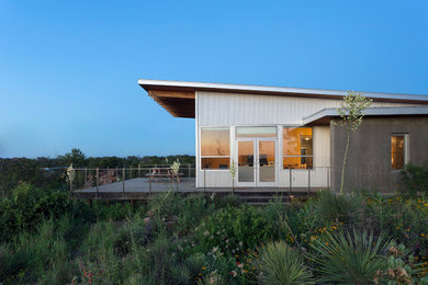 This is an example of an industrial home in Austin.