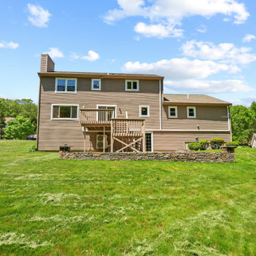5 Nutmeg Lane, East Hampton, CT 06424