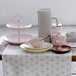 Bloomingville Alberte Cake Stand - Pink - Dessert And Cake Stands