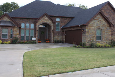 Example of a classic exterior home design in Austin
