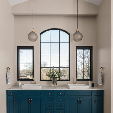 Vienna Residence Sunroom, Kitchen, and Primary Suite