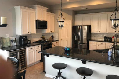 Inspiration for a kitchen remodel in Houston