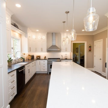 White & Smoke Kitchen