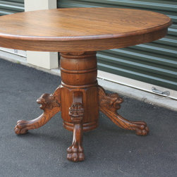 Antique Tigar Oak Round Table - Dining Tables